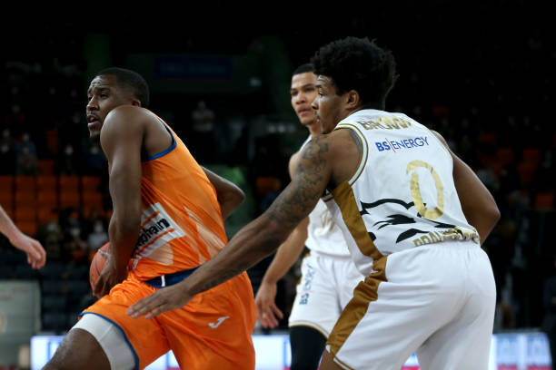 他们提升了 他们提升了