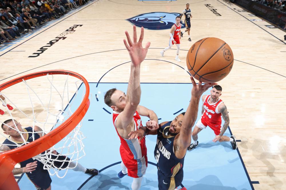 以其坚韧不 以其坚韧不